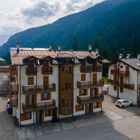 Casa Stella Apartment Falcade Bagian luar foto
